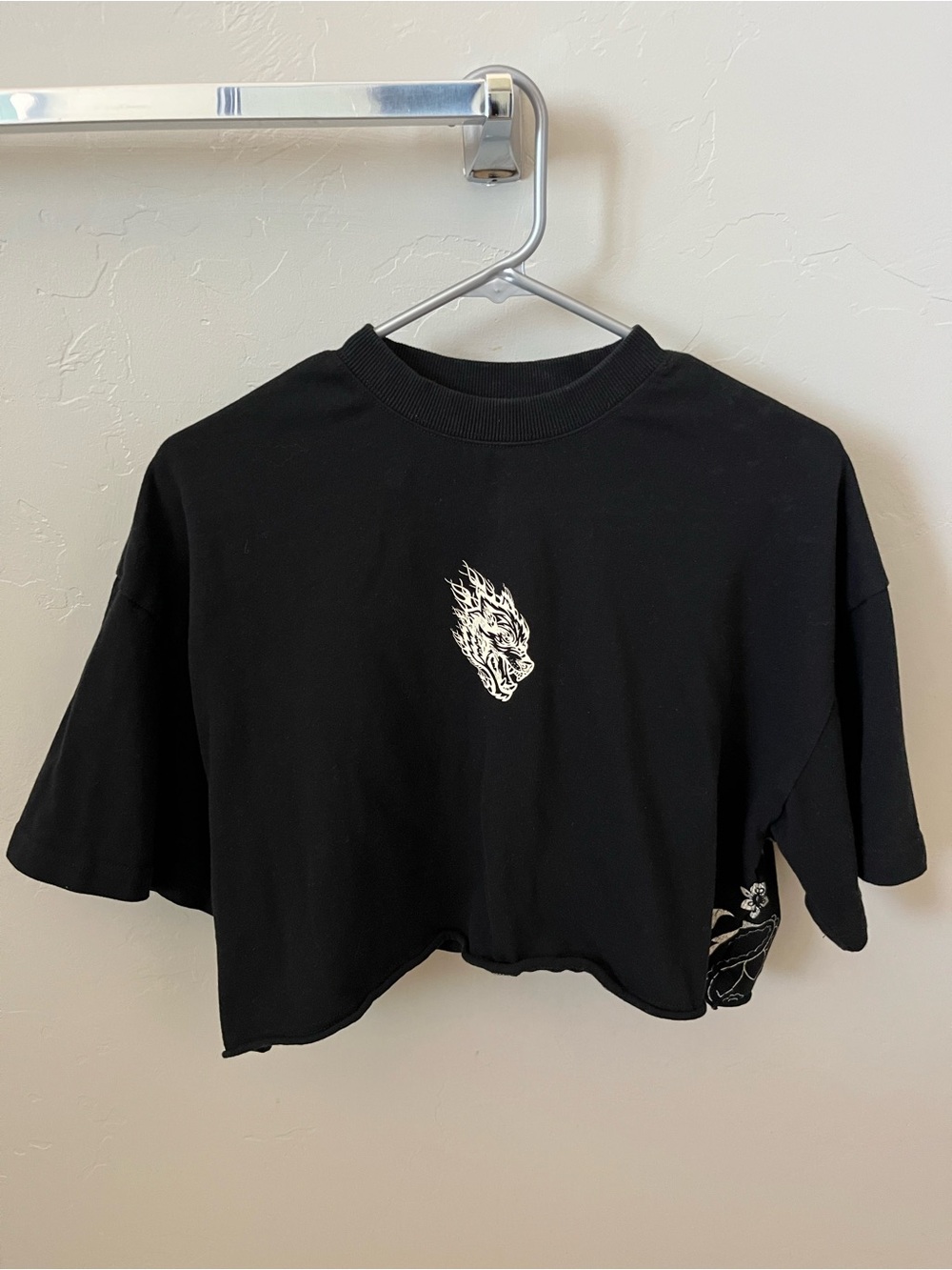 Darc Sport Women’s Black Oversized Cropped Tee 887/1000 Size Small